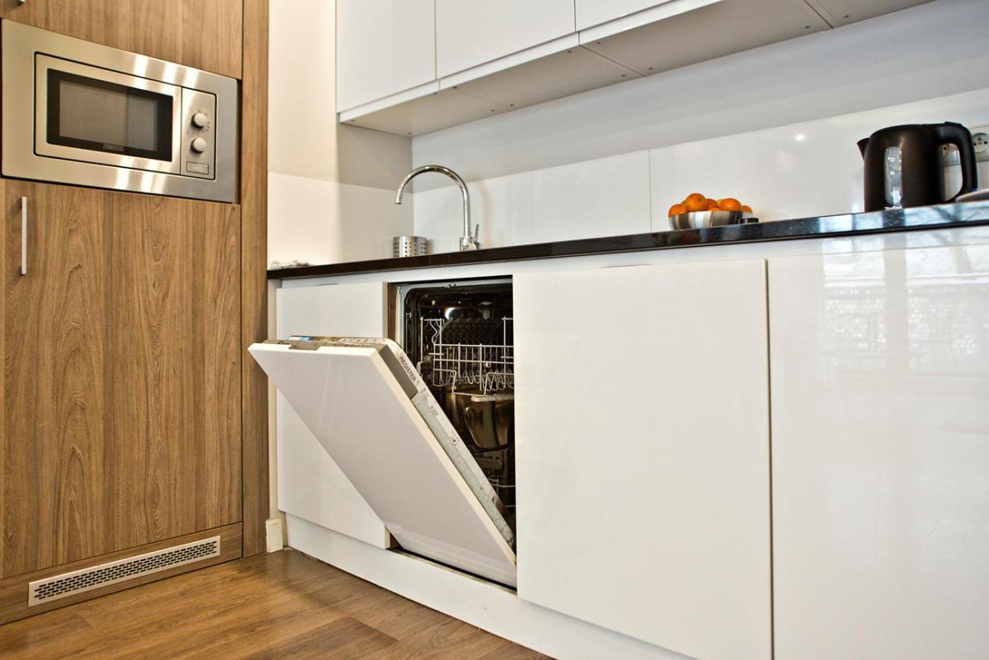Oxygen Wronia - Browary Warszawskie - P&O Serviced Apartments วอร์ซอ ภายนอก รูปภาพ