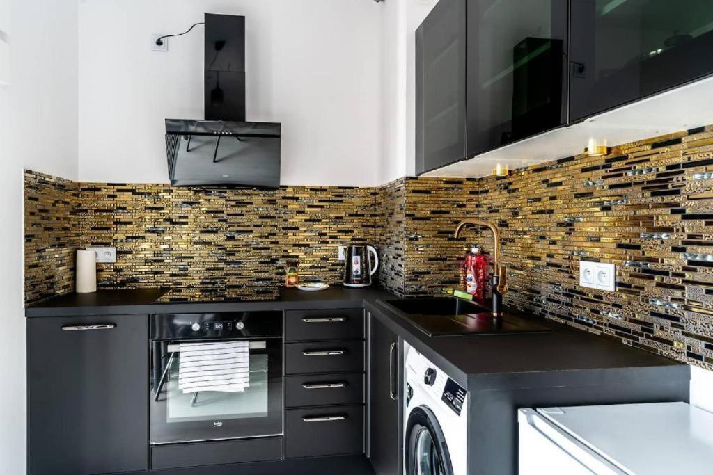 Oxygen Wronia - Browary Warszawskie - P&O Serviced Apartments วอร์ซอ ภายนอก รูปภาพ
