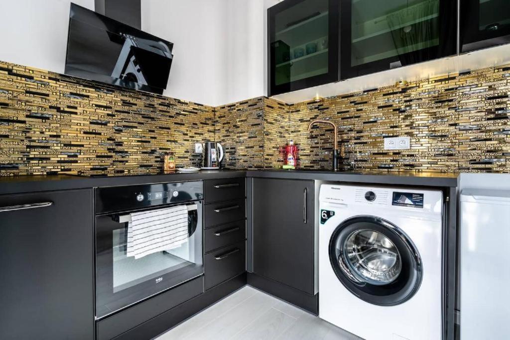 Oxygen Wronia - Browary Warszawskie - P&O Serviced Apartments วอร์ซอ ภายนอก รูปภาพ