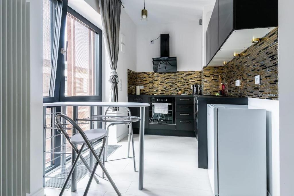 Oxygen Wronia - Browary Warszawskie - P&O Serviced Apartments วอร์ซอ ภายนอก รูปภาพ